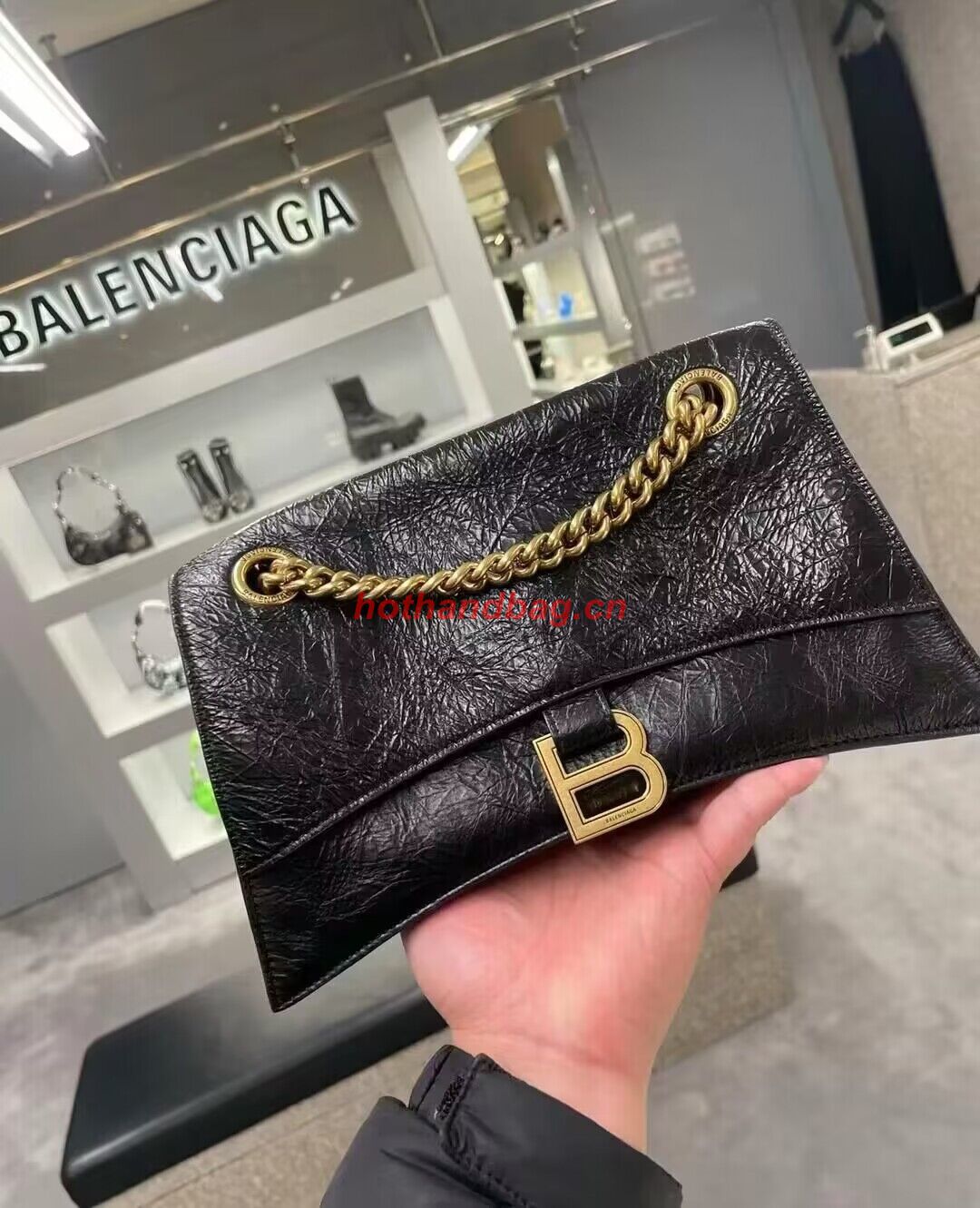 Balenciaga HOURGLASS With Chain Wrinkle 493075 Black