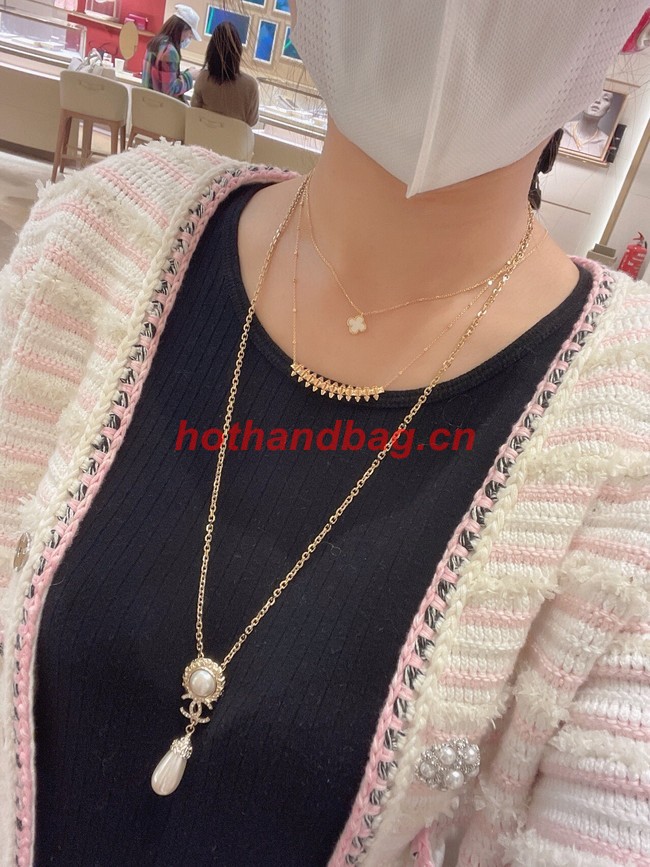 Chanel Necklace CE11038