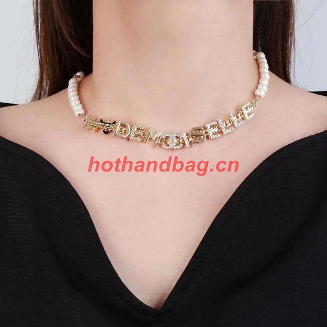 Chanel Necklace CE11230