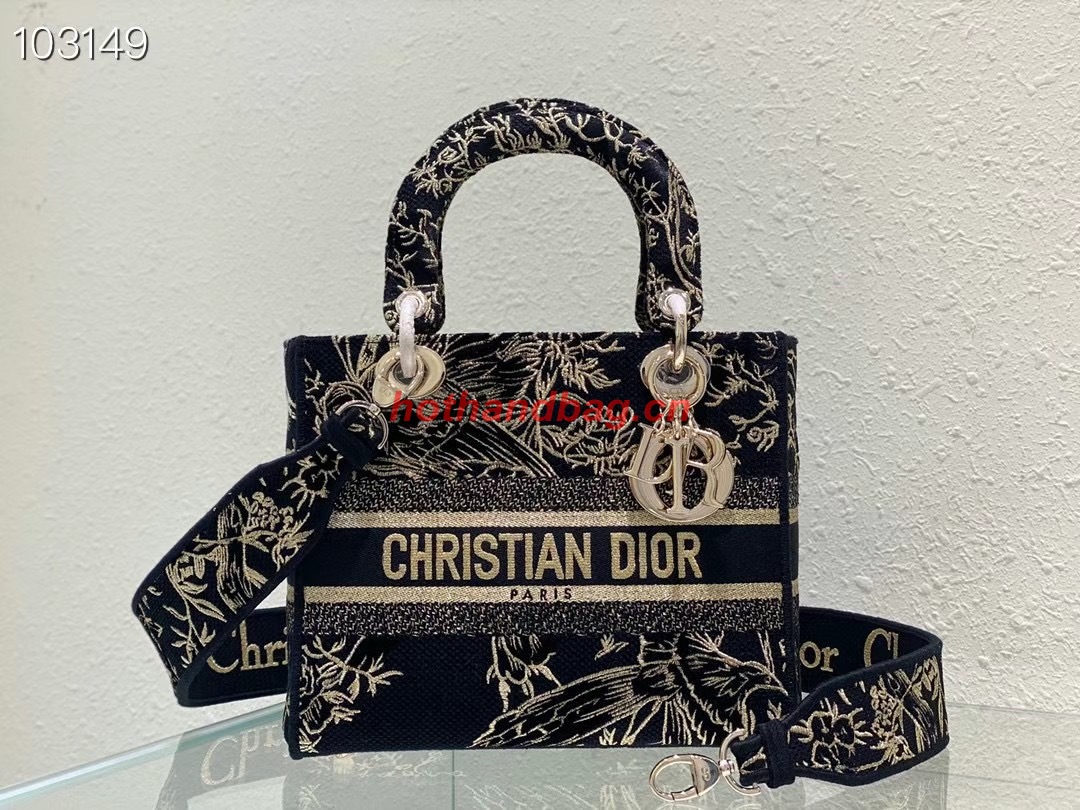 Dior MEDIUM LADY D-LITE BAG M0565OR