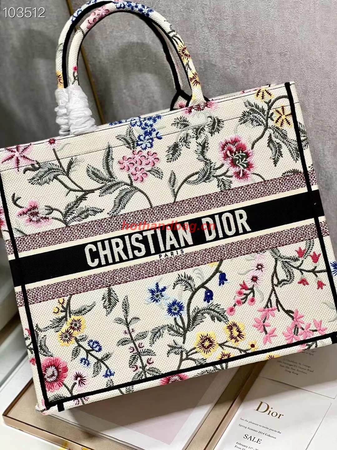 LARGE DIOR BOOK TOTE White Multicolor Dior Petites Fleurs Embroider M1286ZEA