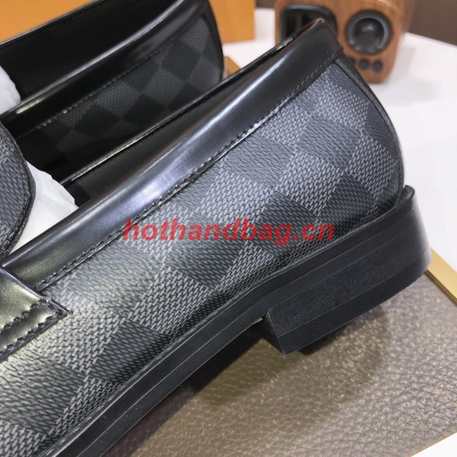 Louis Vuitton mens Shoes 93200-3