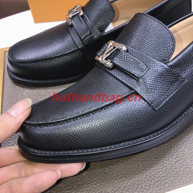 Louis Vuitton mens Shoes 93200-4