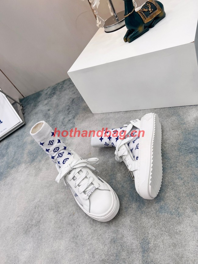 Louis Vuitton Womens sneaker 93124-2