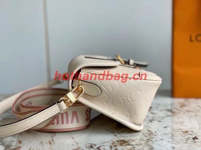 Louis Vuitton Diane M46386 Beige