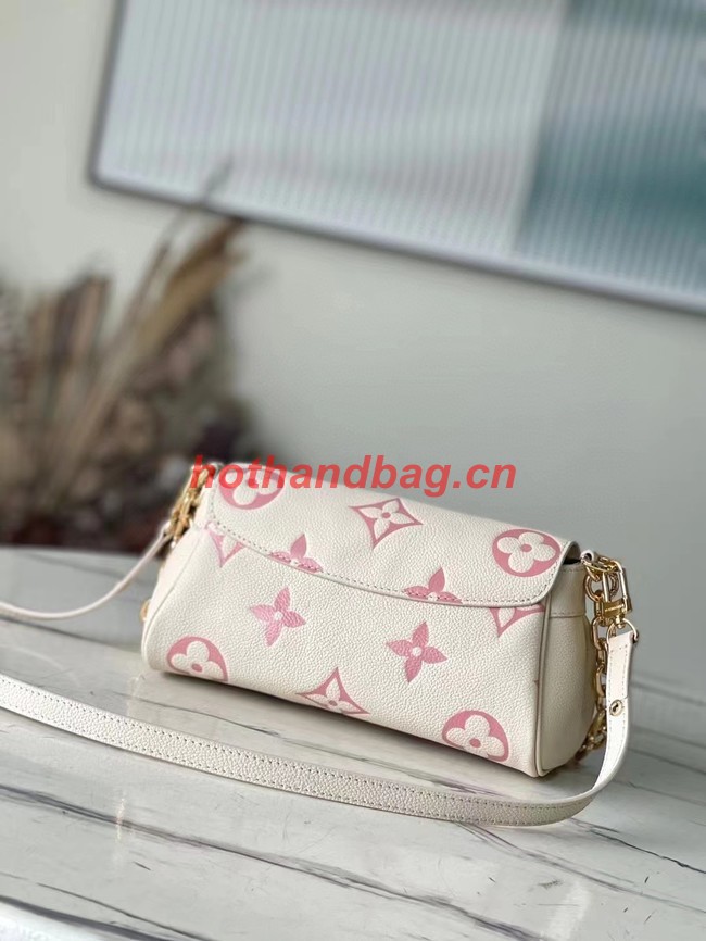 Louis Vuitton Favorite M46393 Rose Trianon Pink