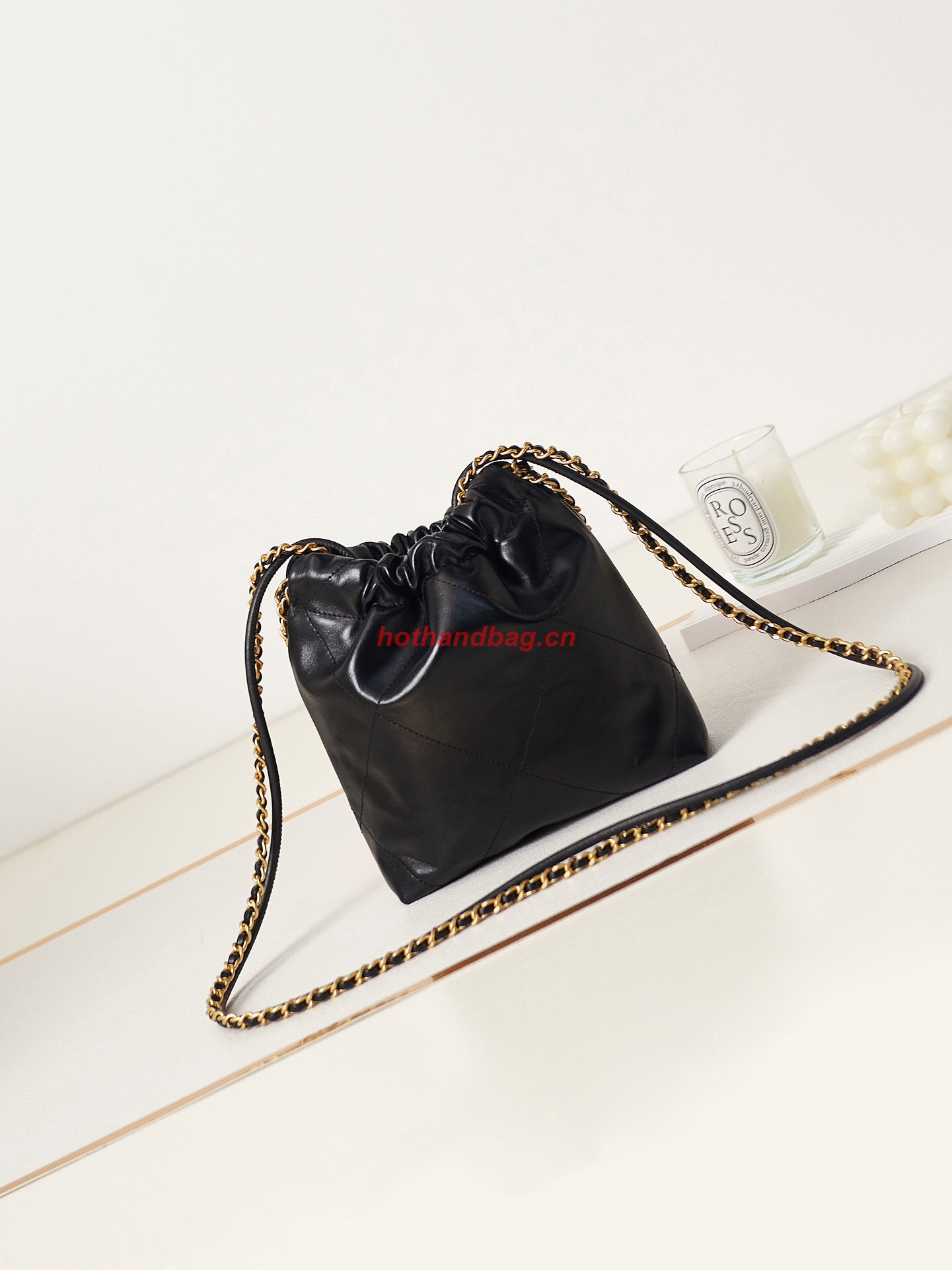 CHANEL 22 MINI HANDBAG AS3980 black