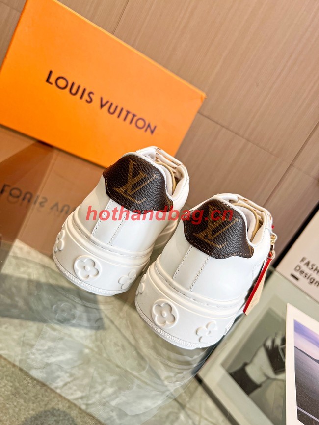 Louis Vuitton sneaker 93201-1