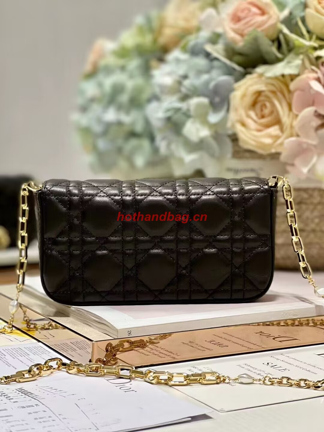 LADY DIOR PHONE POUCH Aesthetic Cannage Lambskin S0977OE black