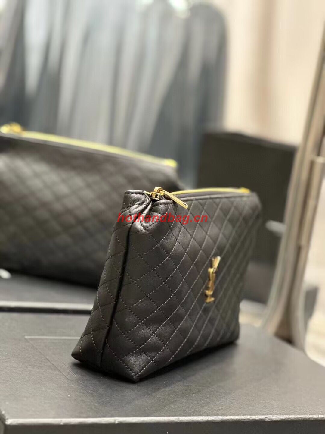 SAINT LAUREN SADE LARGE CLUTCH IN LAMBSKIN Y433955 black