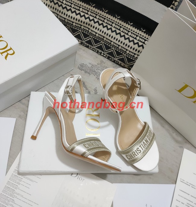 Dior DWAY HEELED SANDAL Embroidered Satin and Cotton 93284-11