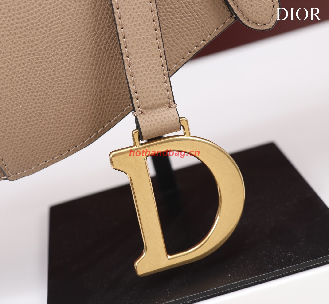 DIOR SADDLE BAG WITH STRAP Sand Pink Grained Calfskin M0455CBA