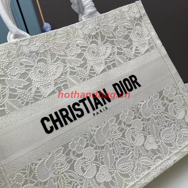 LARGE DIOR BOOK TOTE Effect M1286ZSEL White