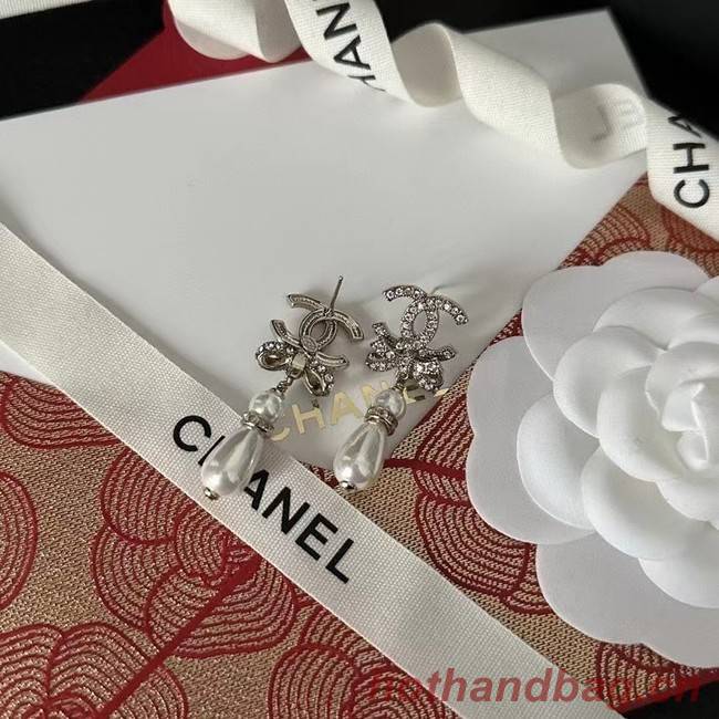 Chanel Earrings CE11587