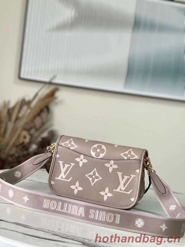 Louis Vuitton Diane M46388 gray