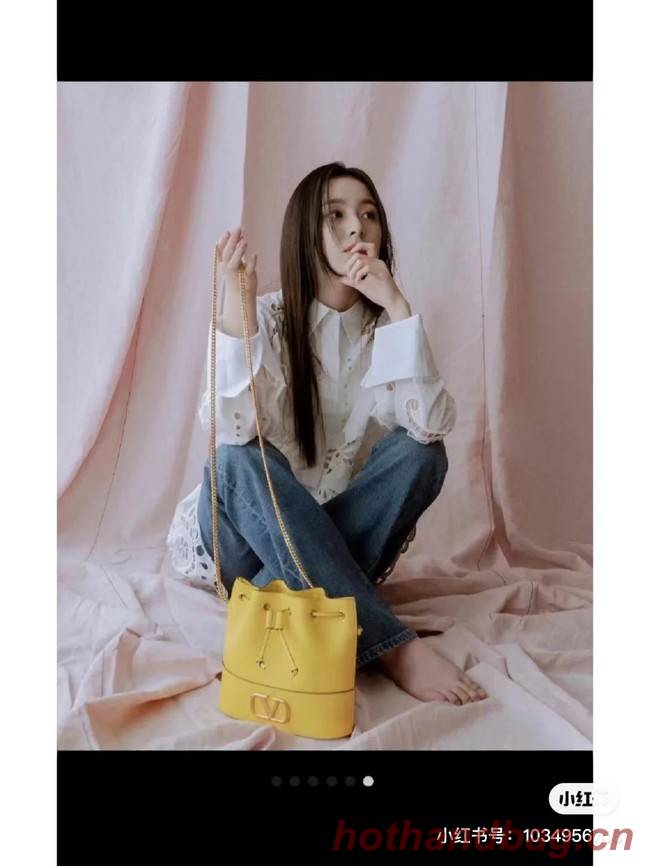 VALENTINO VLOGO SIGNATURE Lambskin Mini Bucket Bag FI16 yellow