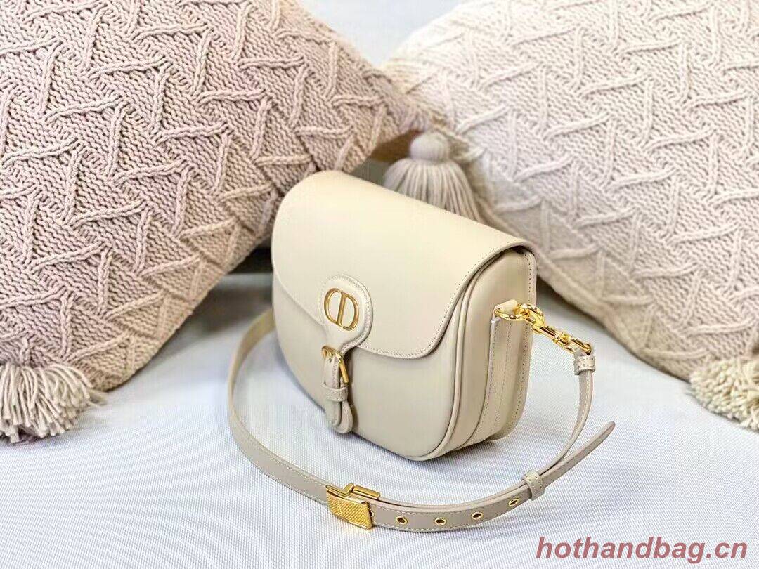 MEDIUM DIOR BOBBY BAG Box Calfskin M9319 Cream