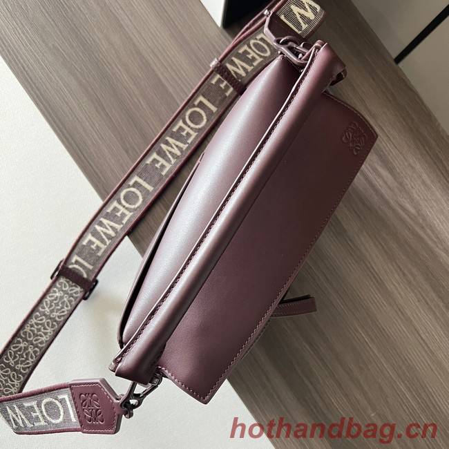 Loewe Puzzle Bag Leather 052239 wine