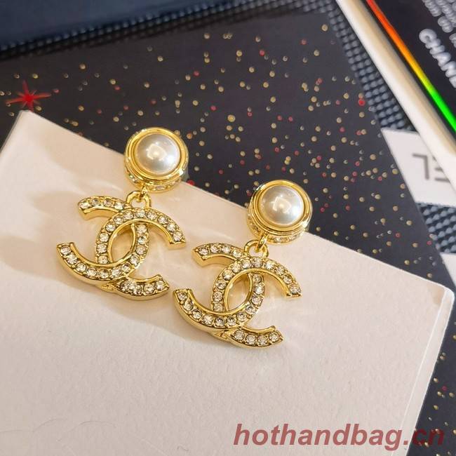 Chanel Earrings CE11622