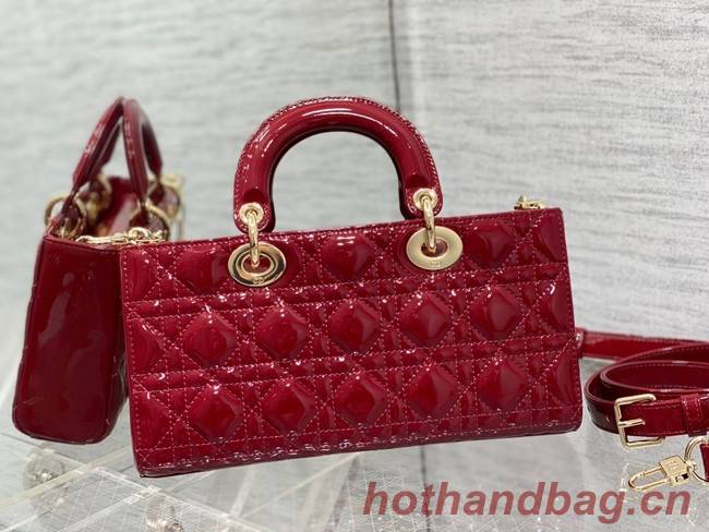 MEDIUM LADY D-JOY BAG Patent Cannage Calfskin M0540ON RED