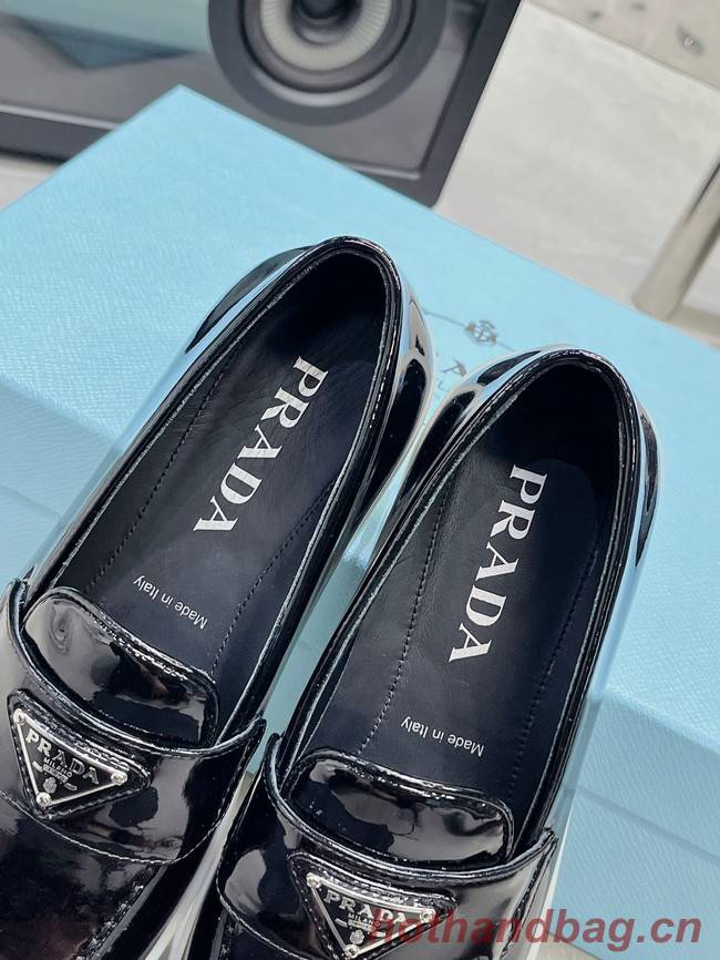 Prada patent leather loafers 93460-1