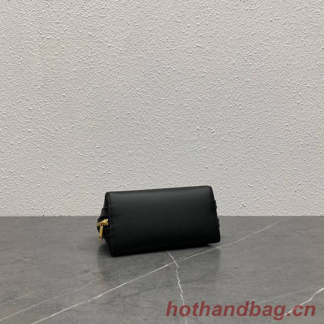 Celine CLUTCH WITH CHAIN IN TRIOMPHE LAMBSKIN 100382 black