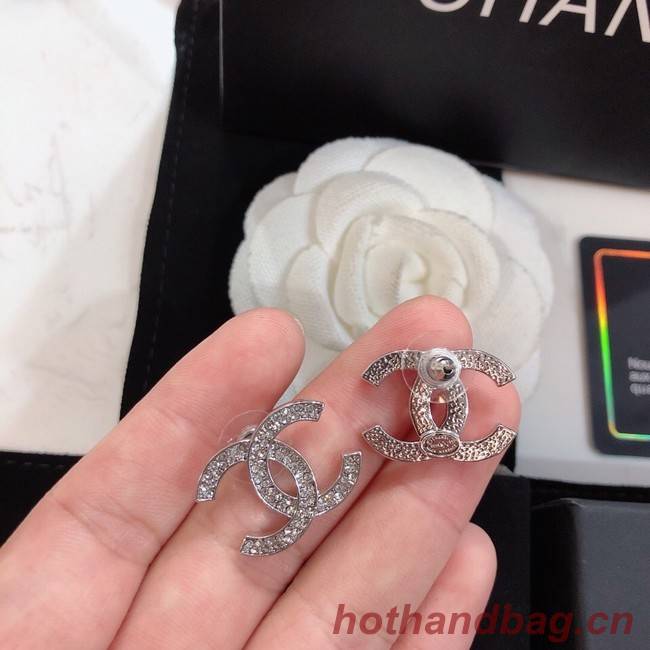 Chanel Earrings CE11722