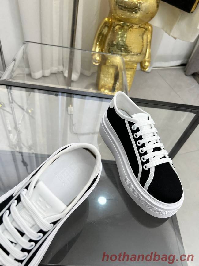 Givenchy WALK N  PLATFORM SNEAKER 93520-1