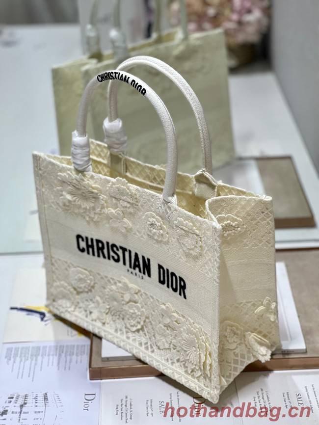 MEDIUM DIOR BOOK TOTE D-Lace Embroidery M1296ZE-2