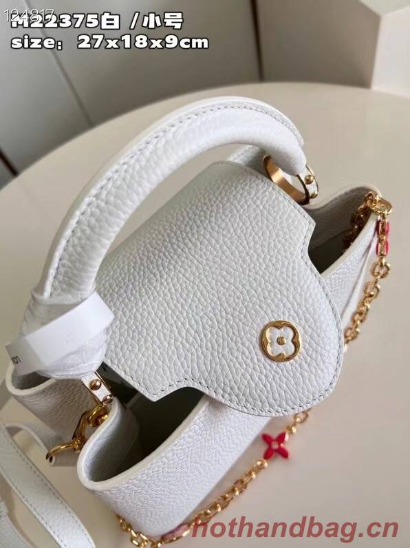 Louis Vuitton Capucines BB M21043 white