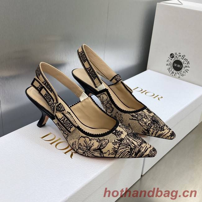 JADIOR SLINGBACK PUMP Embroidered Cotton 93527-5