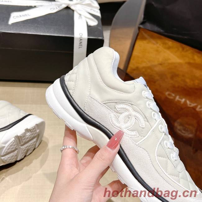 Chanel Womens sneakers 93542-3