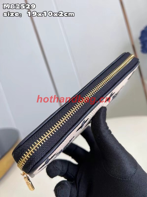 Louis Vuitton Toiletry Zippy wallet M82529