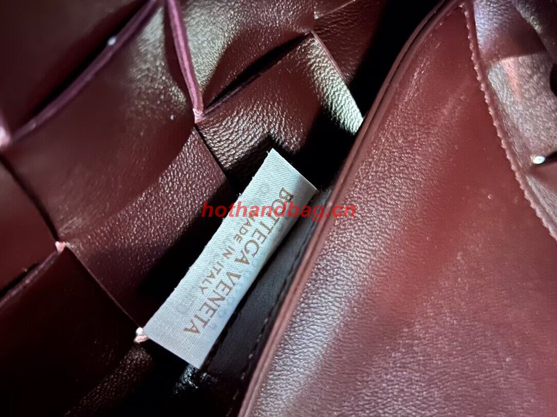 Bottega Veneta Sardine Intrecciato Top Handle Bag 730327 Wine