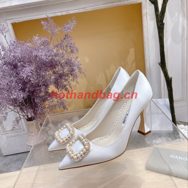 Manolo Blahnik shoes heel height 7CM 93530-2