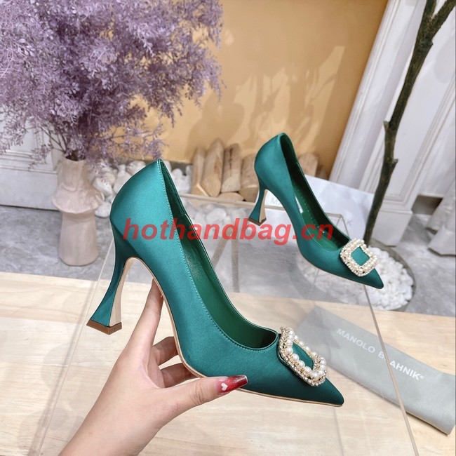 Manolo Blahnik shoes heel height 7CM 93530-3