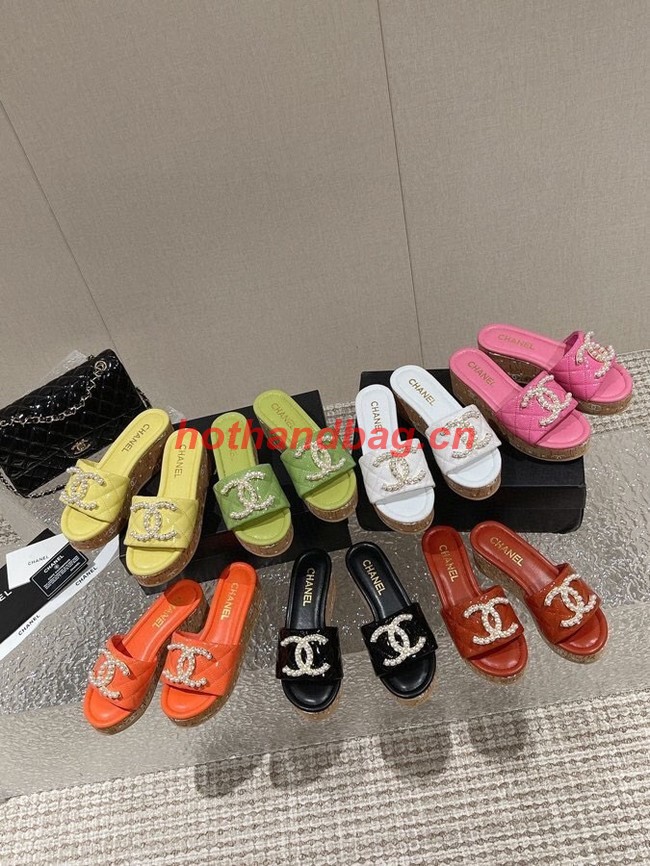 Chanel Slippers 93532-1