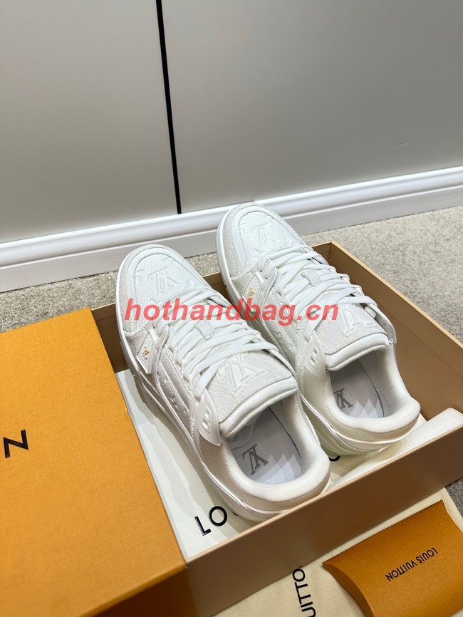 Louis Vuitton Sneaker 93540-4