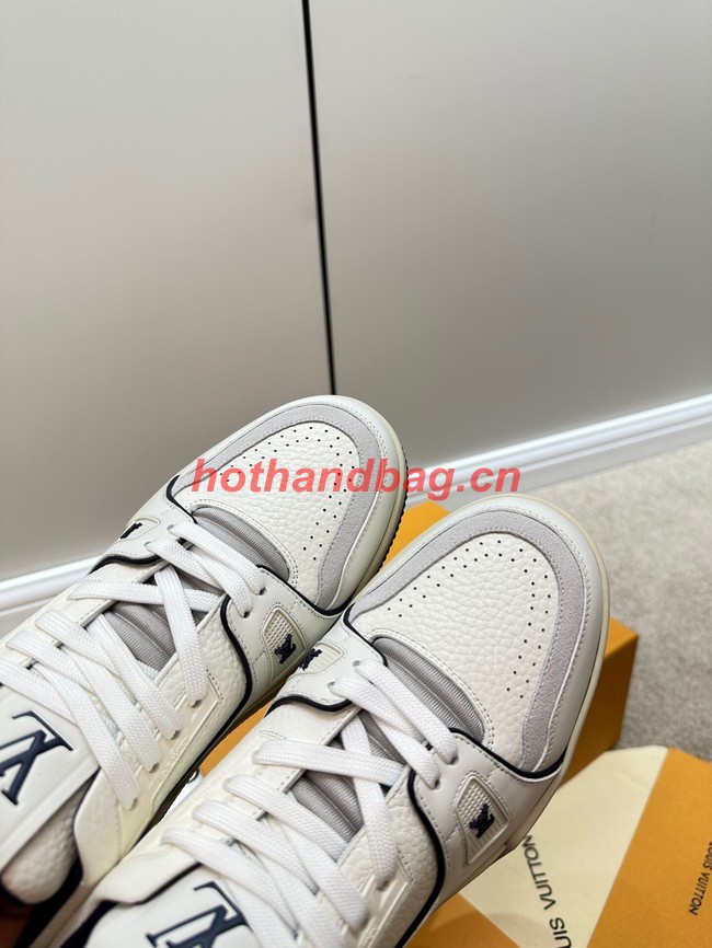 Louis Vuitton Sneaker 93541-1