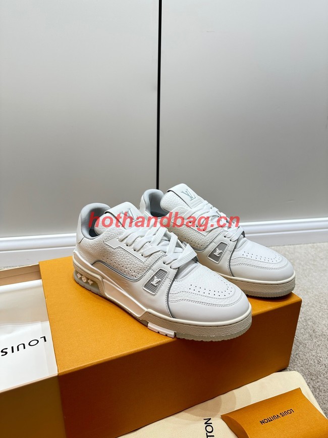 Louis Vuitton Sneaker 93542-5