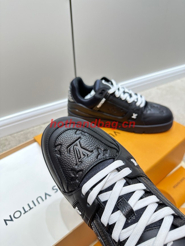 Louis Vuitton Sneaker 93542-6