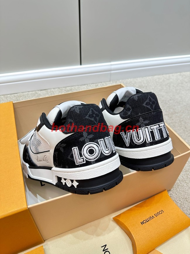 Louis Vuitton Sneaker 93543-3