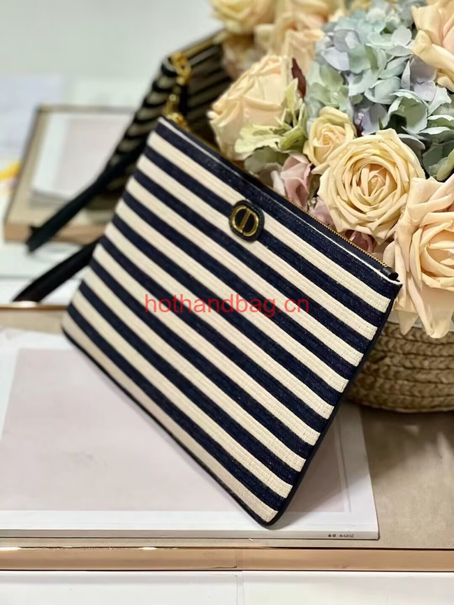 LARGE DIOR CARO DAILY POUCH Natural and Denim Blue Mariniere Raffia S5086UGAK