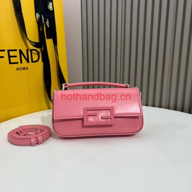 Fendi Baguette leather bag F1531 pink