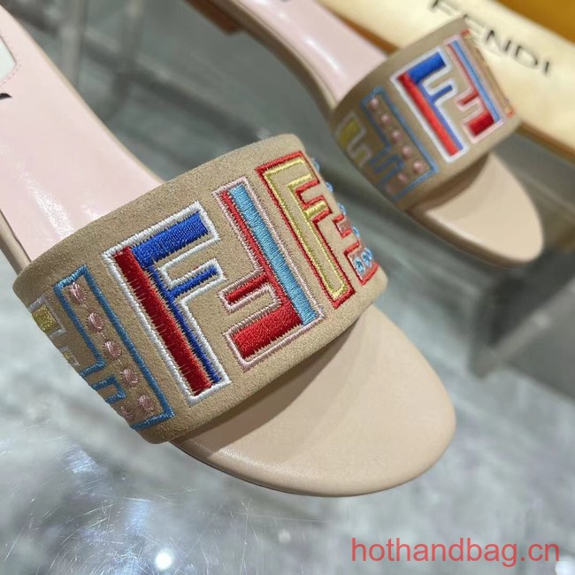 Fendi Slippers 93593-17