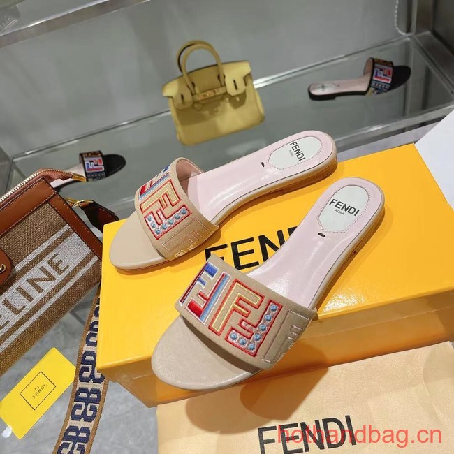 Fendi Slippers 93593-17