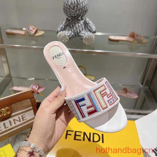 Fendi Slippers 93593-21