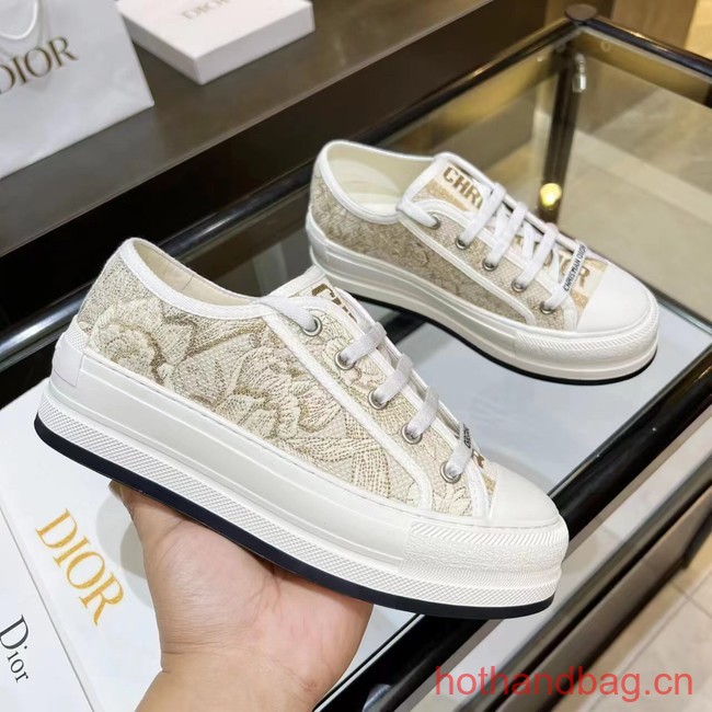 WALK N DIOR SNEAKER Dior Oblique Embroidered Cotton 93626-7