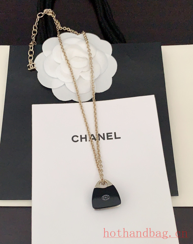 Chanel Necklace CE12134