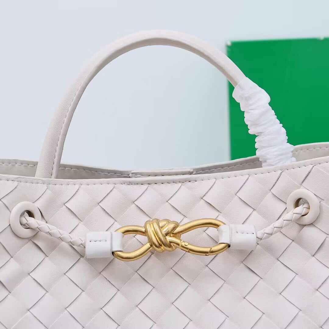 Bottega Veneta Andiamo Small Intrecciato Leather Tote 743572 White